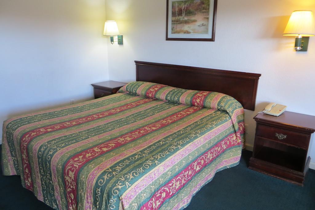 Capri Motel Redwood City Phòng bức ảnh